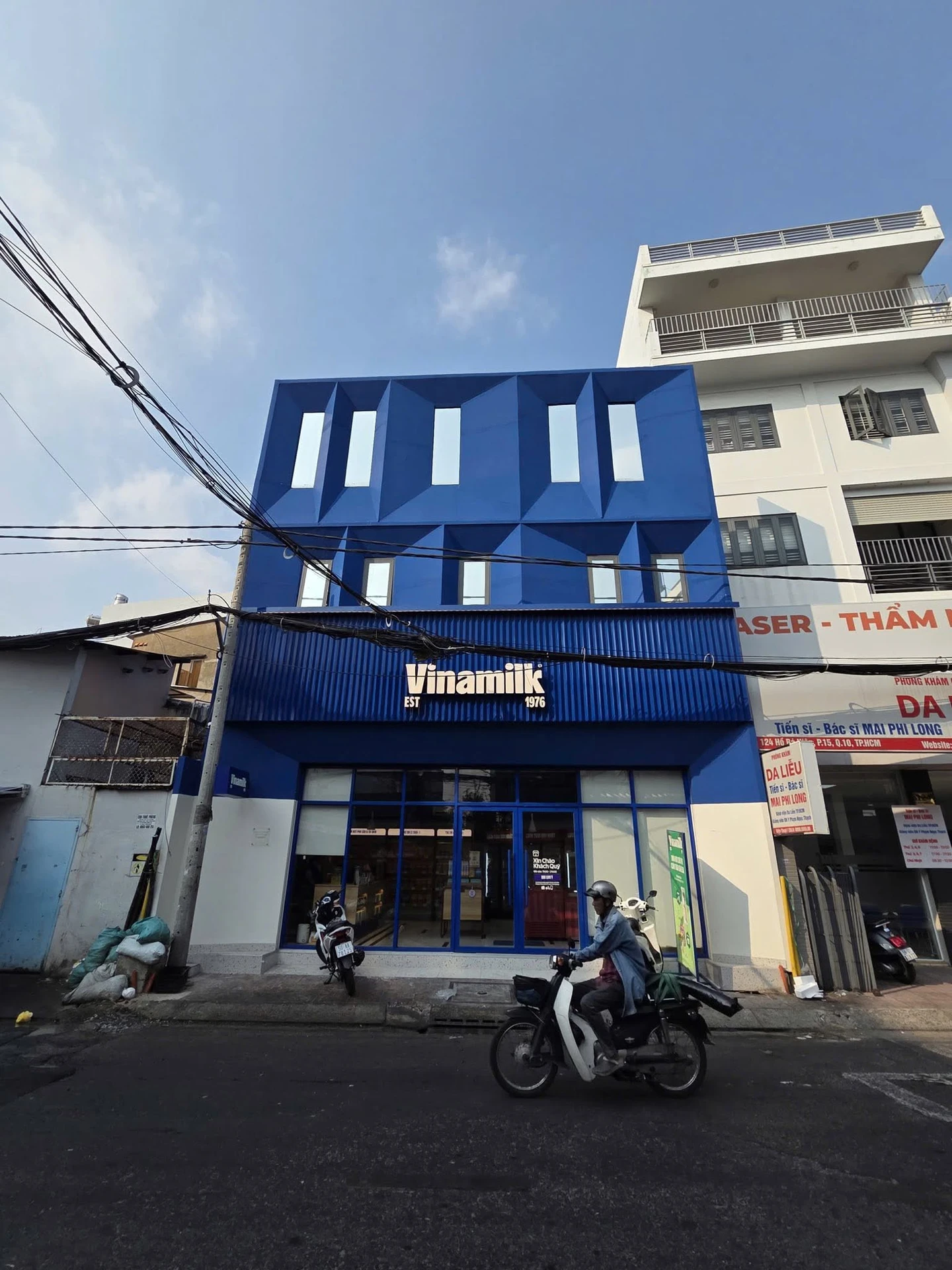 Bán shophouse mặt tiền 8.6m, 60m2 tại Quận 10, 17,5 tỷ - Ảnh 1