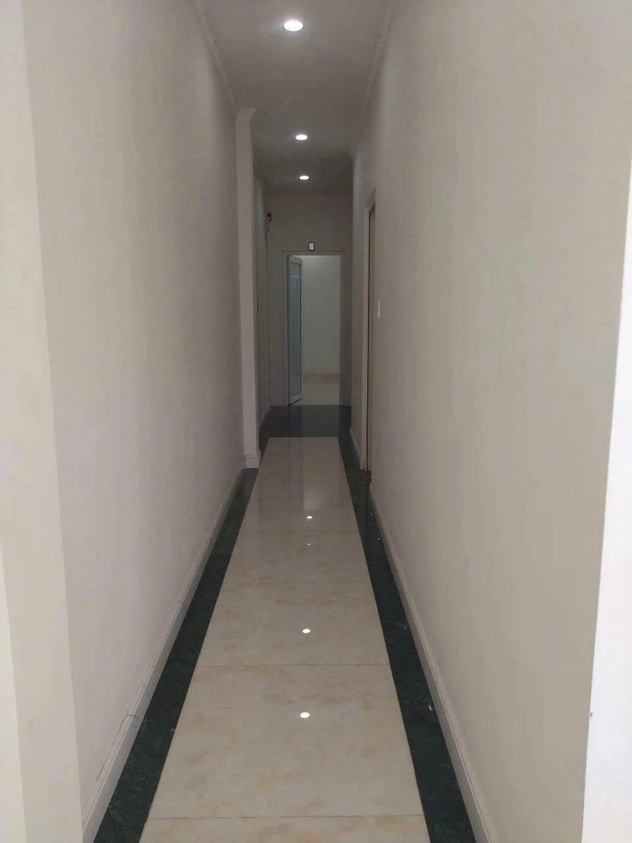 Bán nhà lầu mặt tiền Hoàng Đạo Thành 100m² 4 tỷ 5 - Ảnh thu nhỏ 3