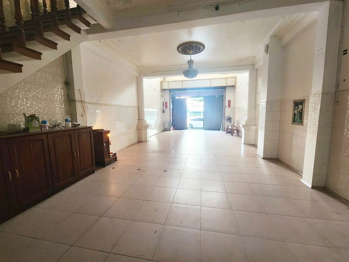 Bán nhà mặt tiền kinh doanh Tuyên Quang 100m2, 12 tỷ - Ảnh thu nhỏ 4