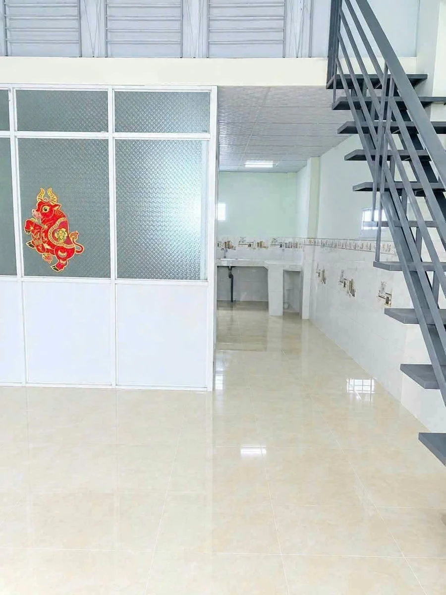 Bán nhà SHR 44m² 2PN Hóc Môn 2.4 tỷ - Ảnh thu nhỏ 2