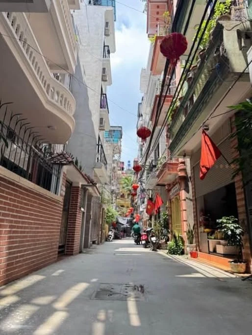 Bán nhà khu Bàu Cát Tân Bình 43m2, 3PN, ô tô đỗ cửa, giá 5 tỷ - Ảnh thu nhỏ 4