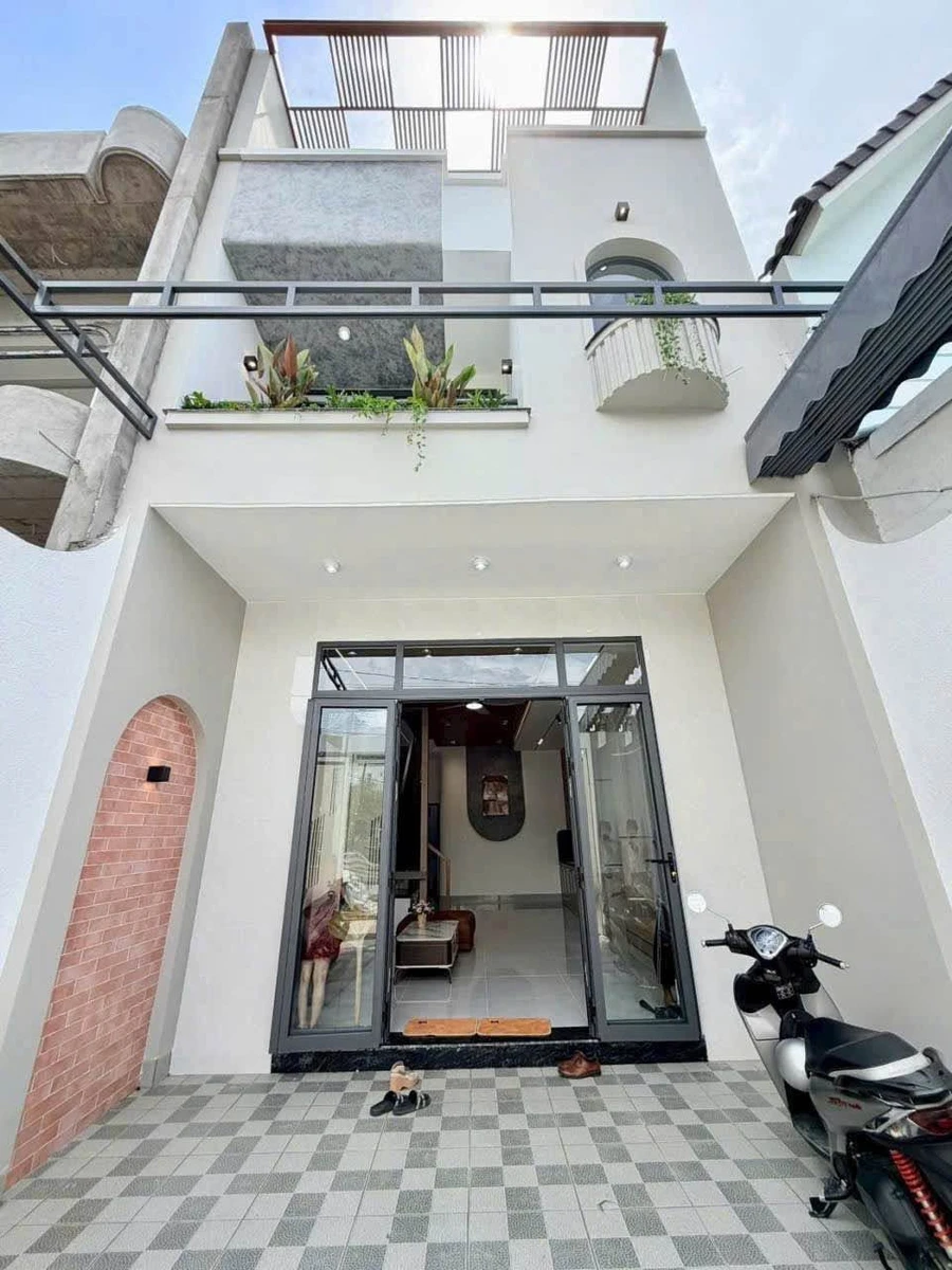 Bán nhà Tam Hiệp 90m² 3 phòng ngủ 4 tỷ 250 triệu - Ảnh thu nhỏ 2