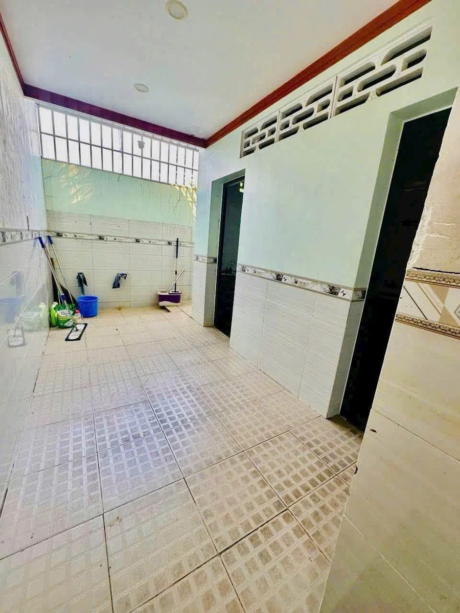 Bán nhà mặt tiền kinh doanh Bình Tân 138m2 giá 4.999 tỷ - Ảnh thu nhỏ 3