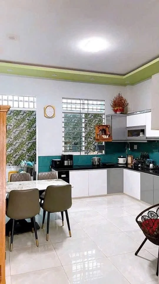 Bán nhà 1 trệt 2 lầu 77m² Phường Tam Hiệp 6.3 tỷ - Ảnh thu nhỏ 4