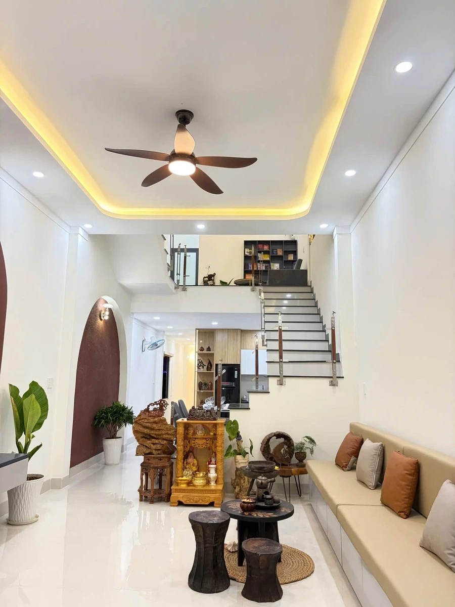 Bán nhà mê 3 phòng 100m² Buôn Ma Thuột giá 3.6 tỷ - Ảnh thu nhỏ 2