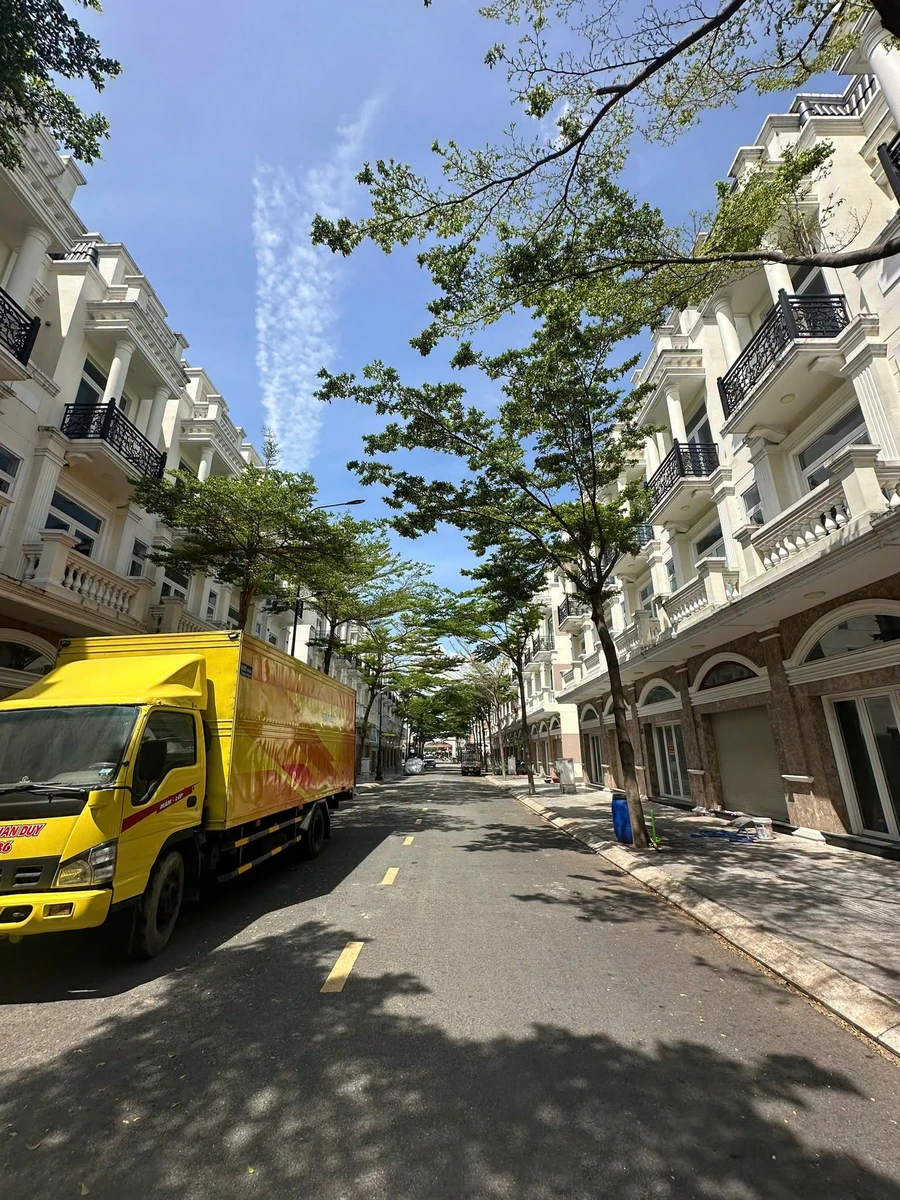 Bán shophouse 60m2 Icon Central chỉ nhỉnh 4 tỷ - Ảnh thu nhỏ 4