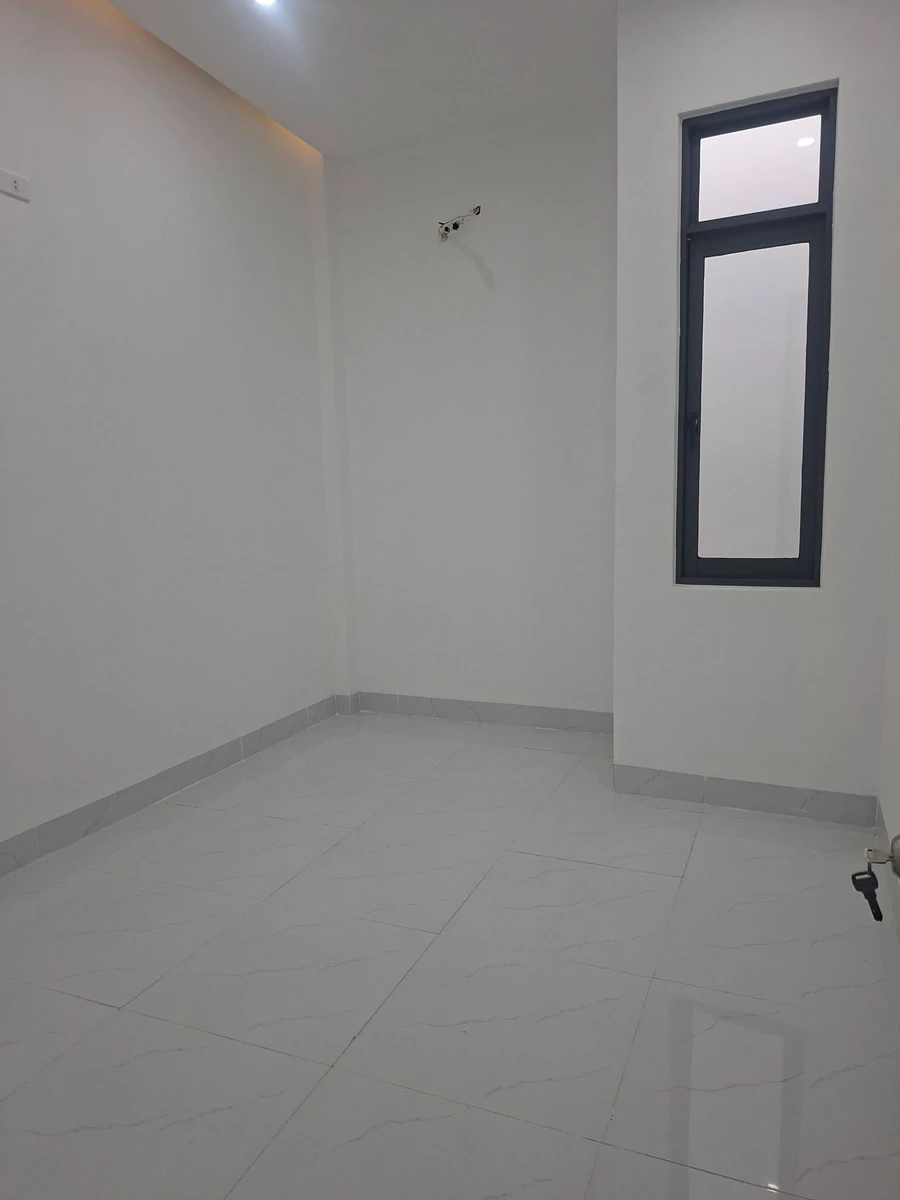 Bán nhà 3 tầng mặt tiền 41m² gần biển Quy Nhơn - Ảnh thu nhỏ 4