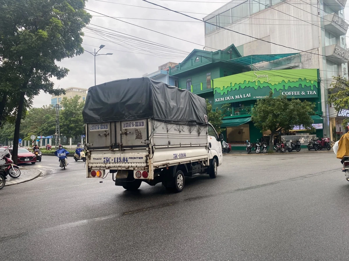 Bán nhà mặt tiền kinh doanh 105m² 7PN Trường Chinh TP Huế - Ảnh thu nhỏ 2