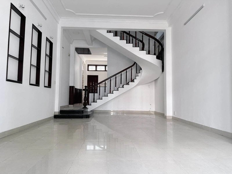 Bán nhà 4 tầng 77m² kinh doanh Hải Châu Đà Nẵng 9 tỷ