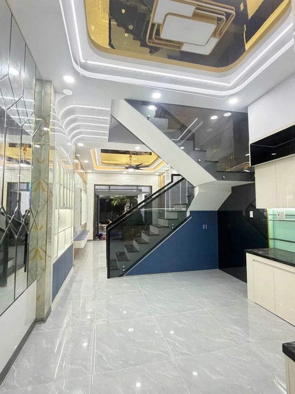 Bán nhà 70,6m2 4 phòng ngủ Dĩ An