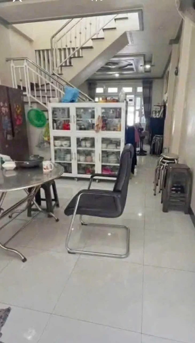 Bán nhà 1 trệt 1 lầu mặt tiền đường Từ Văn Tư, 141m2, Phú Trinh, Phan Thiết - Ảnh thu nhỏ 4