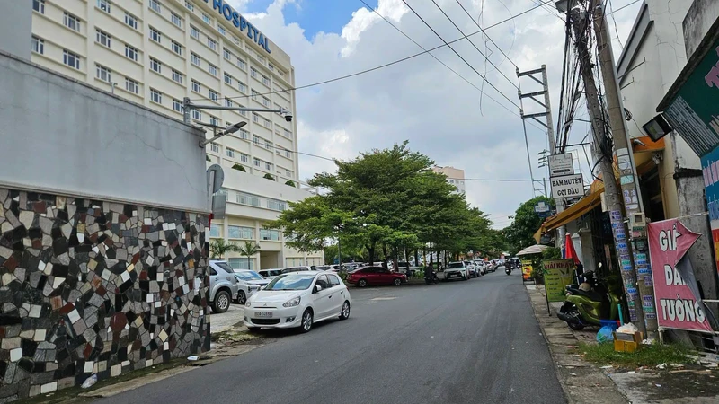 Kế mặt tiền Trương Quyền, Tam Hiệp Đồng Nai, 80m2, 4,65 tỷ