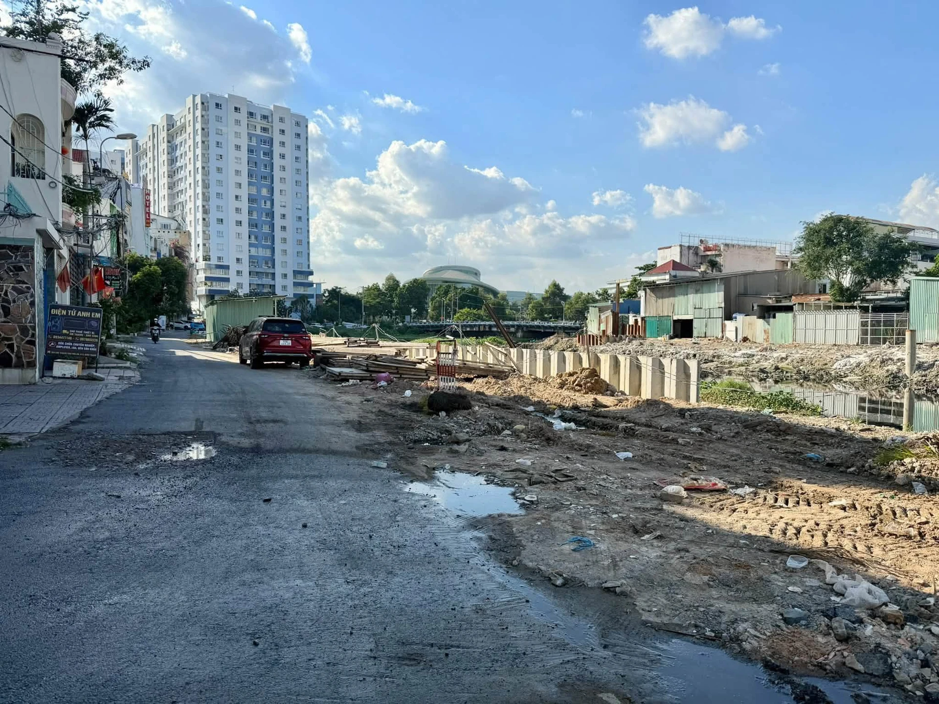 Bán nhà hẻm ô tô Bùi Đình Tuỷ, Bình Thạnh, 31.5m², 5.6 tỷ - Ảnh 1