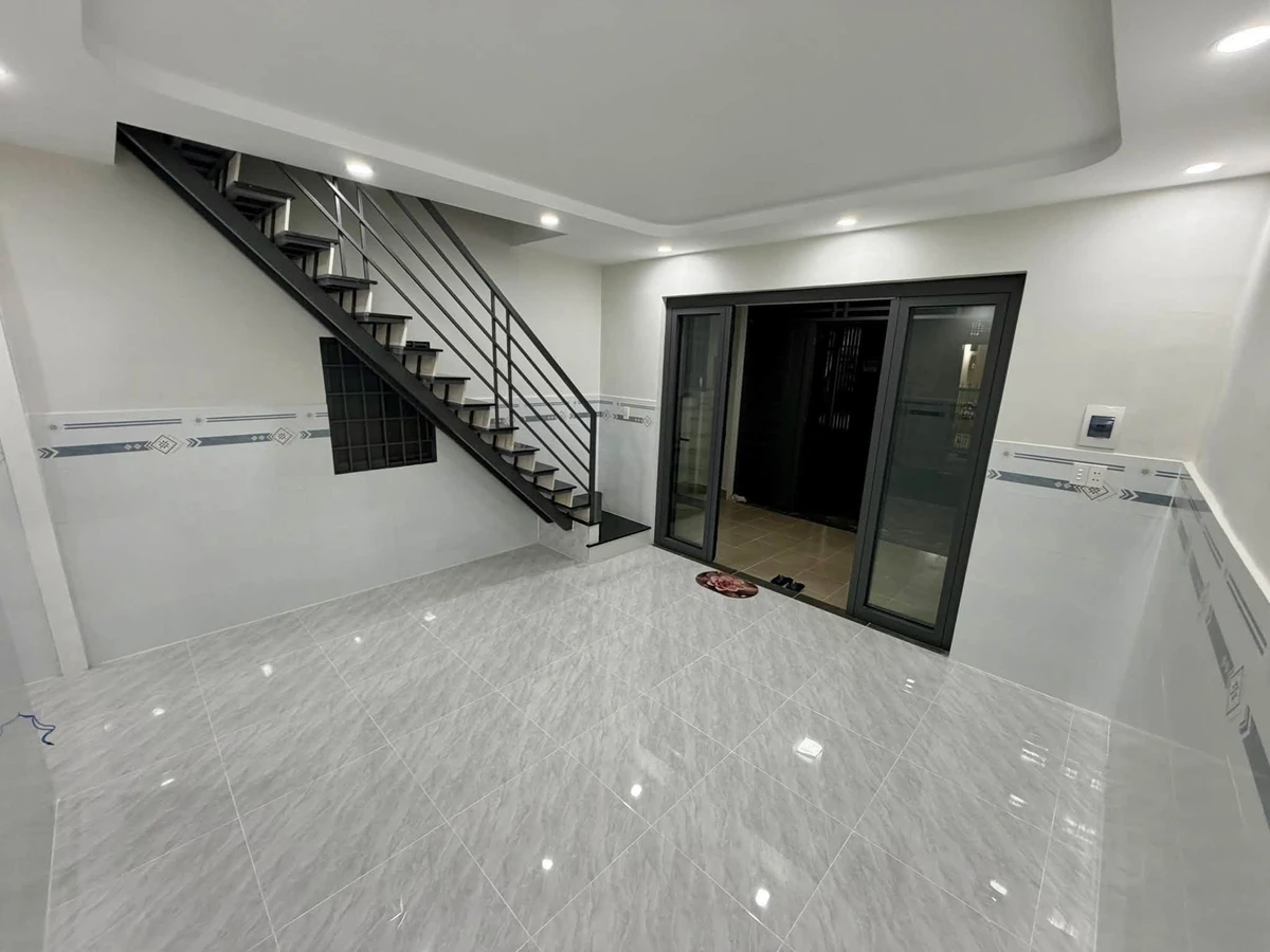 Bán nhà lầu 2PN Tân Phong 75m², Sổ riêng 4,2 tỷ - Ảnh thu nhỏ 5
