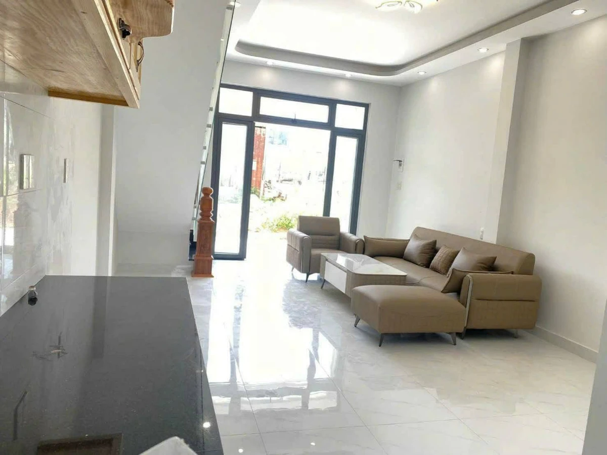 Bán nhà 3 phòng ngủ 42m² Đà Lạt 3 tỷ 790 triệu - Ảnh thu nhỏ 2