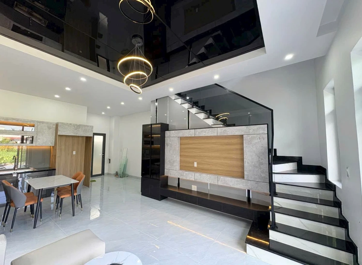 Bán nhà 1 trệt 1 lầu 66m² Nguyễn Bỉnh Khiêm Rạch Giá 1 tỷ 850 triệu - Ảnh thu nhỏ 4