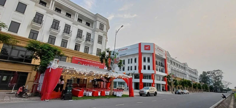 Chính chủ gửi bán lô góc DO2.28 Tấn Đức JSC 142m2 nằm sau Agribank & Honda đẹp dự án