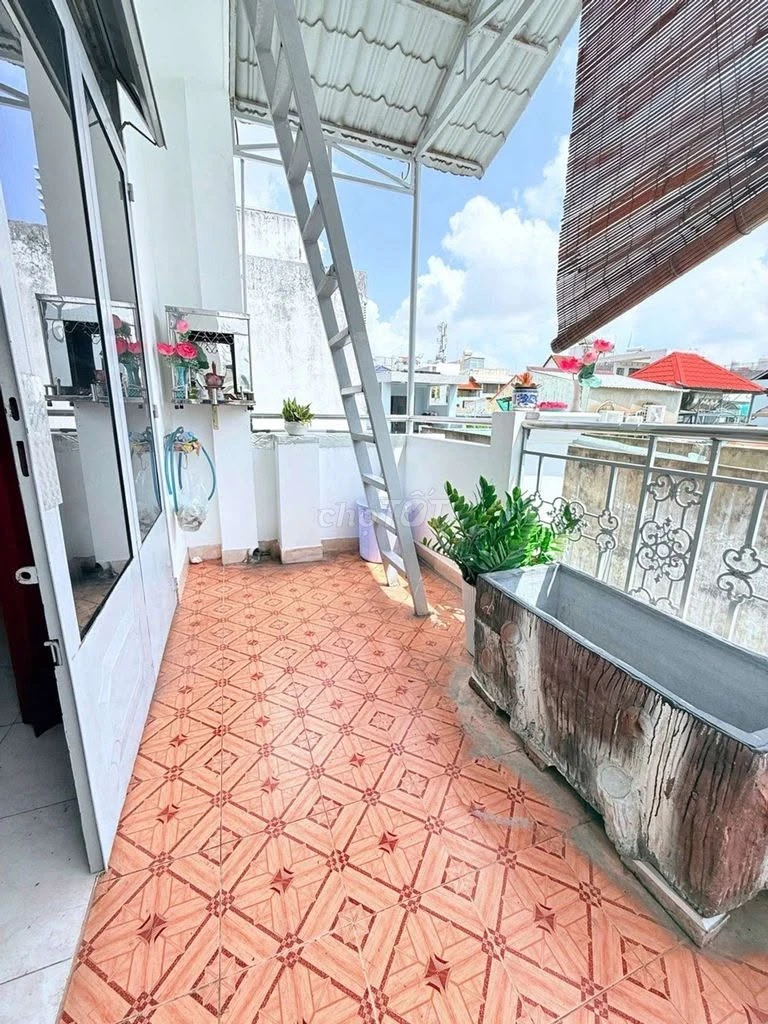 Bán nhà 3 tầng lô góc 61m2 Nguyễn Hồng Đào, Bàu Cát, Tân Bình - 6,2 tỷ - Ảnh thu nhỏ 4