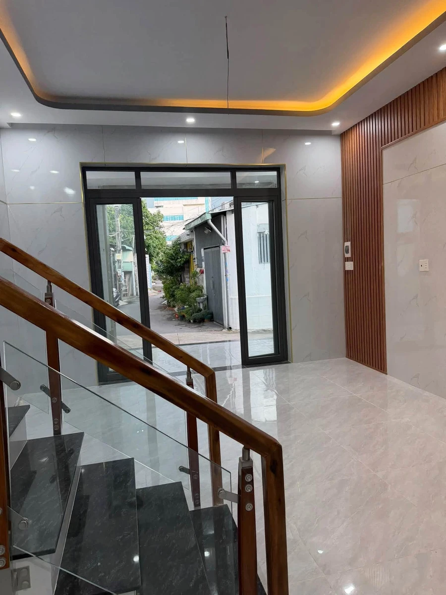 Bán nhà 1 trệt 1 lầu 61m2, 3PN, giá 2,85 tỷ tại phường Quang Vinh, Biên Hòa - Ảnh thu nhỏ 2