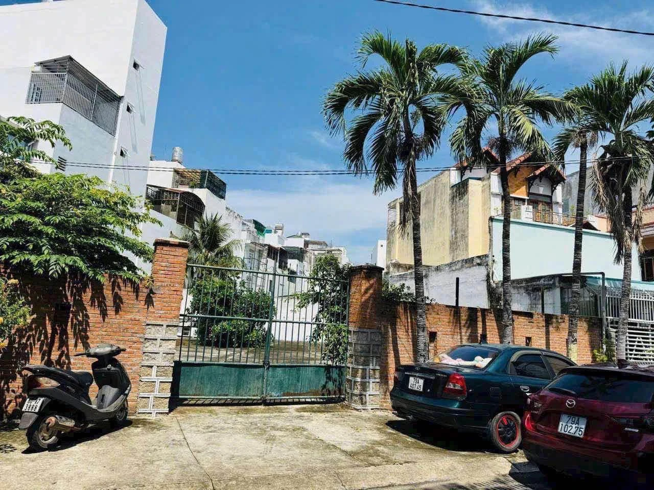 Bán đất mặt tiền đường Chi Lăng, ngang 25m, 544,5m2, trung tâm Nha Trang - Ảnh 1