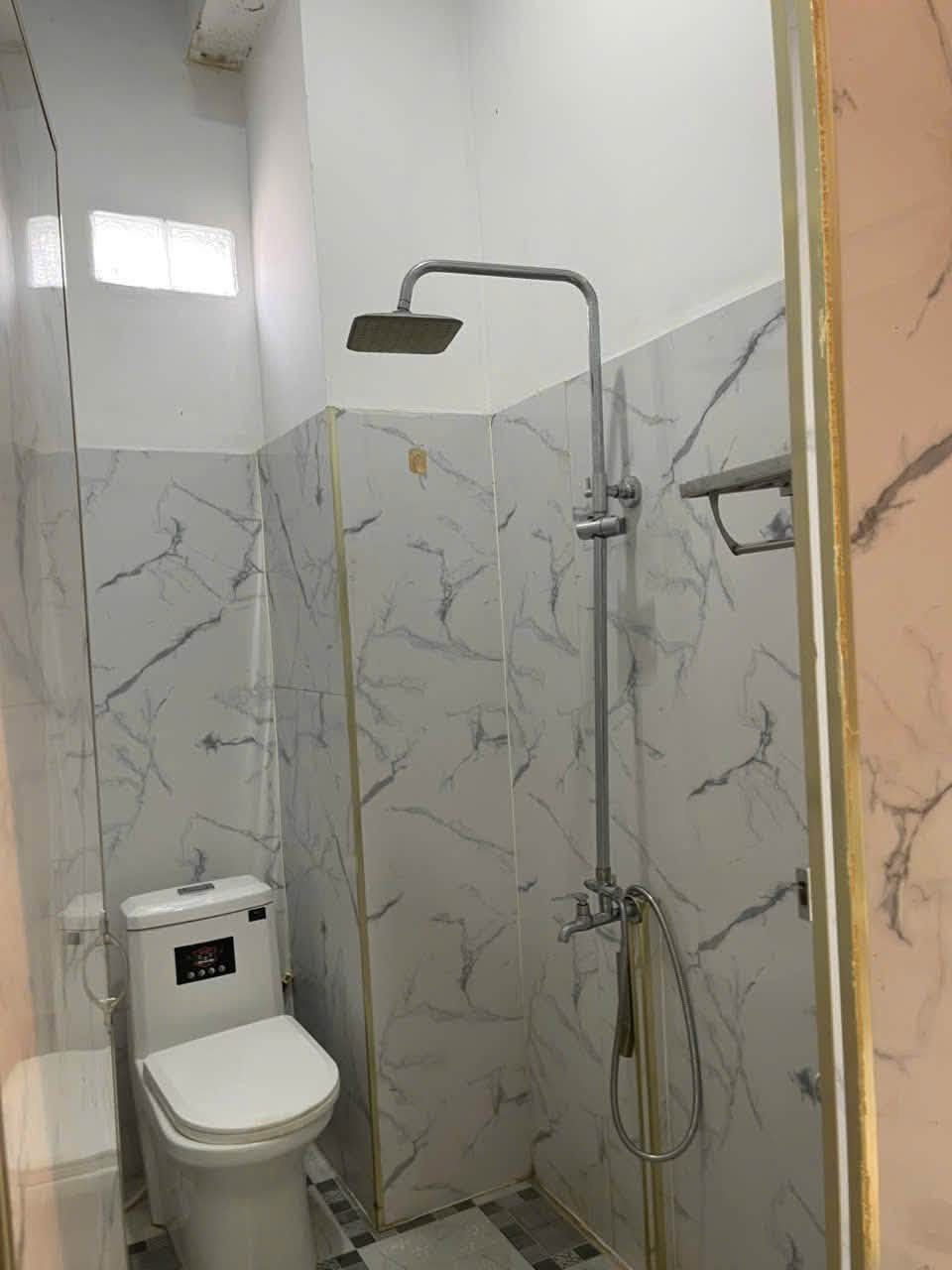 Bán nhà hẻm Dương Văn Nga, 42m², 2 phòng, 2 WC – Nha Trang 2.2 tỷ - Ảnh thu nhỏ 4