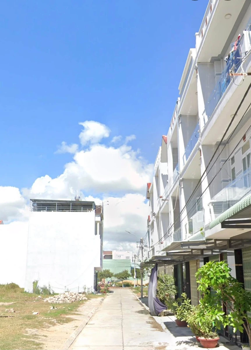 Bán nhà mặt tiền 3 tầng 50m2 đường Hà Thanh 1, Quy Nhơn, giá nhỉnh 3 tỷ - Ảnh thu nhỏ 4
