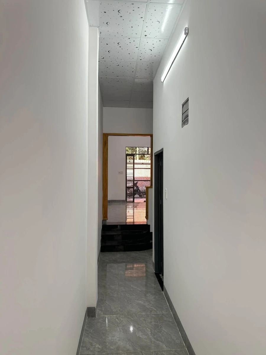 Bán nhà hẻm Trần Quý Cáp, 3PN, 185m², 2 tỷ 650 triệu - Ảnh thu nhỏ 4