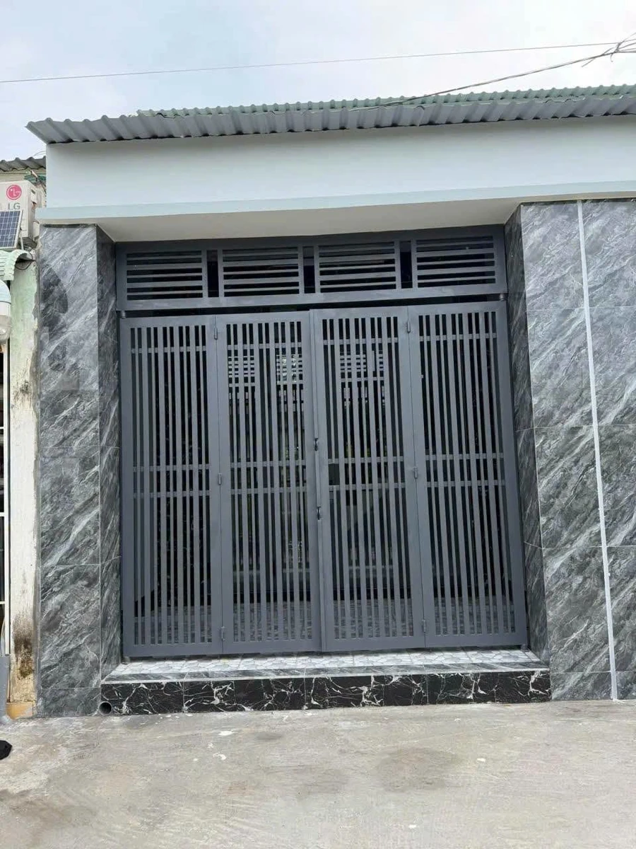 Bán nhà 4PN 100m² Phường Biên Hoà, Hóc Môn 1 tỷ 380 triệu - Ảnh 1