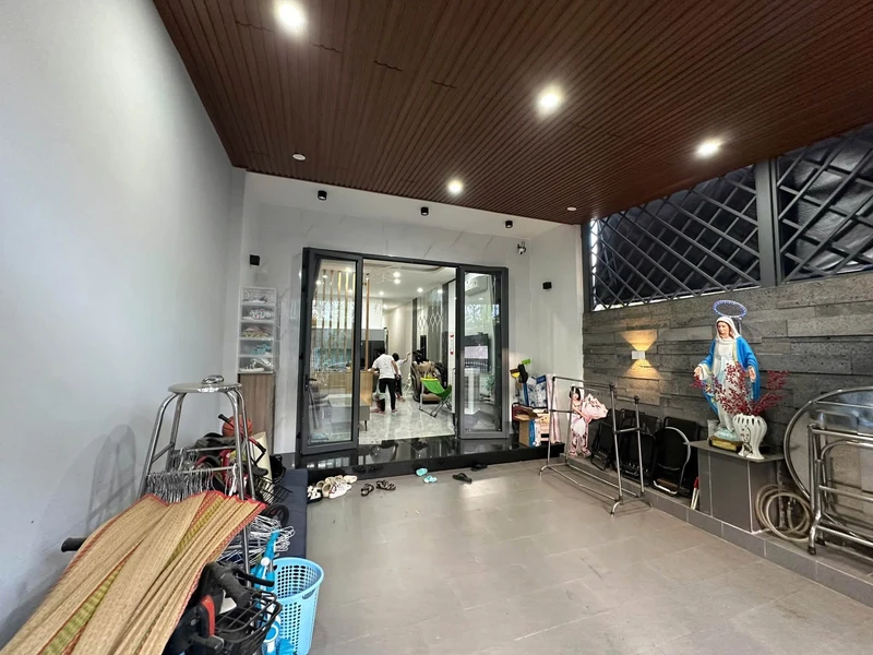 Bán nhà mặt tiền 125m2 2PN Phường Long Tâm Bà Rịa