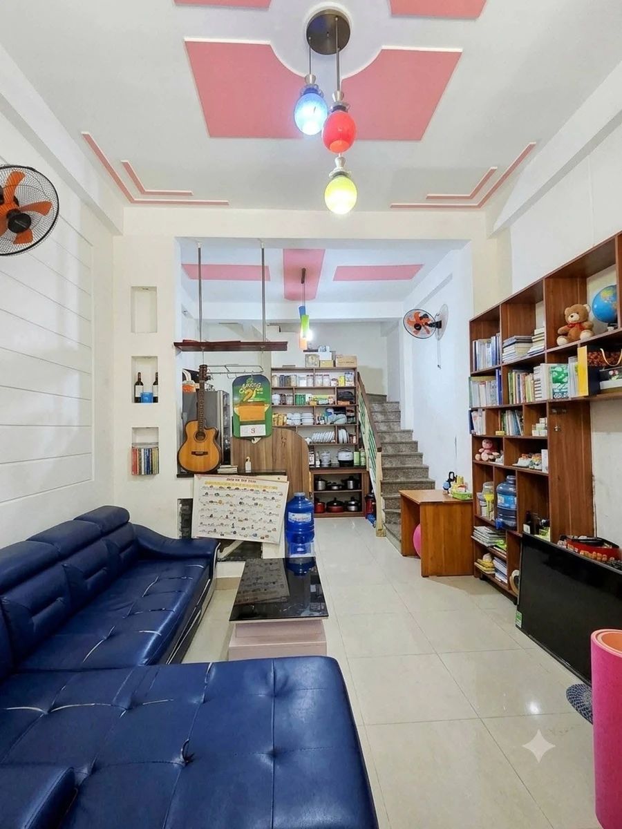Bán nhà 2 tầng 56m² Tân Hòa Đông 5,5 tỷ - Ảnh thu nhỏ 2