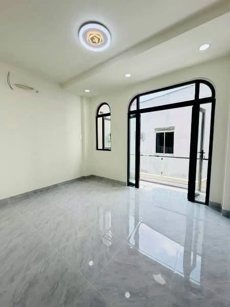 Bán nhà 1 trệt 1 lầu 3PN nở hậu gần Vòng xoay Phú Lâm, Quận 6, giá 4 tỷ - Ảnh thu nhỏ 3