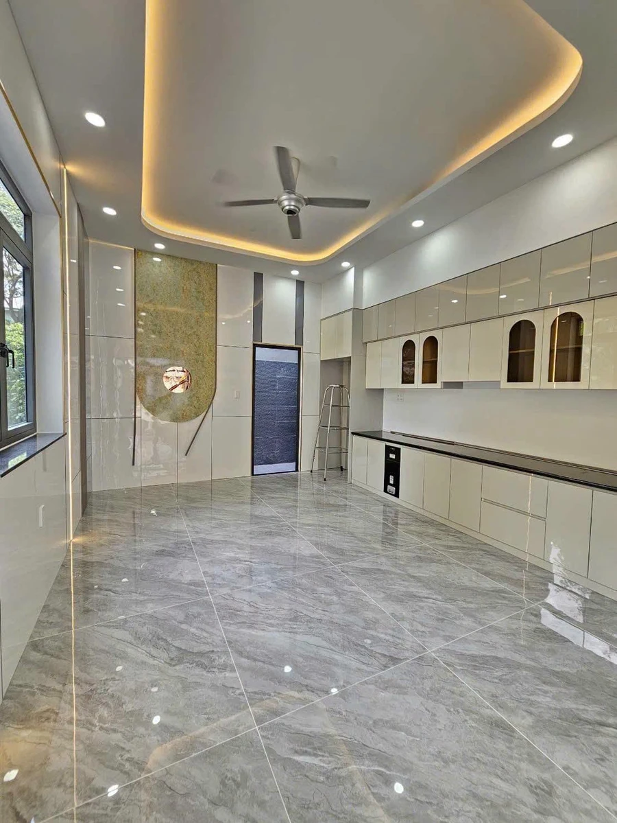 Bán nhà 1 trệt 2 lầu 74.7m² góc công viên, Phường Dĩ An - Ảnh thu nhỏ 4