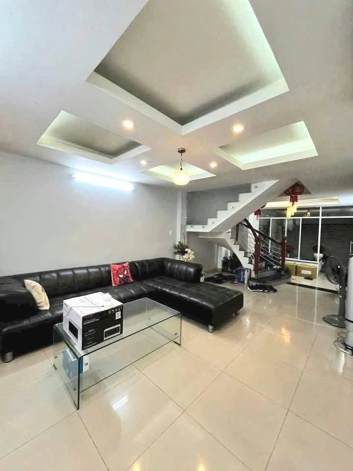 Bán nhà mặt tiền đường Hoa Trung Tâm, Phú Nhuận 74m² - Ảnh thu nhỏ 3