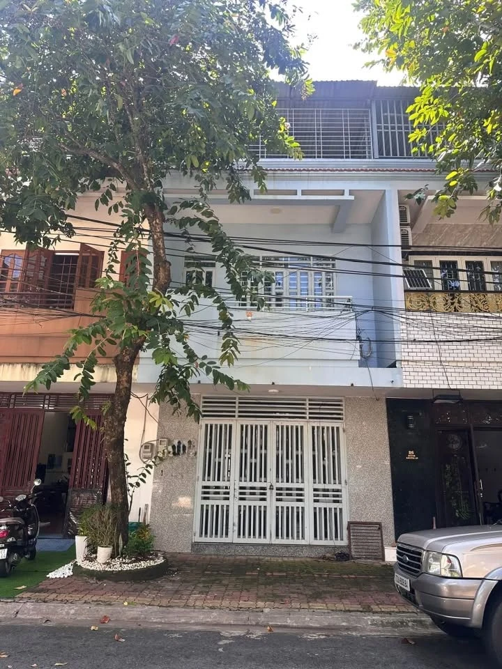 Bán nhà Bà Rịa 80m2 3 phòng ngủ 3.5 tỷ - Ảnh 1