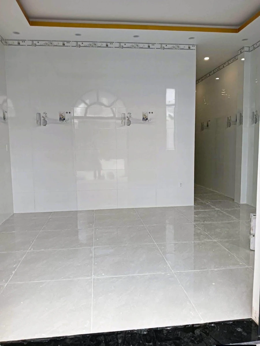 Bán nhà mặt tiền 125m2, 3 phòng ngủ tại Tân An, 1 tỉ 890 triệu - Ảnh thu nhỏ 3