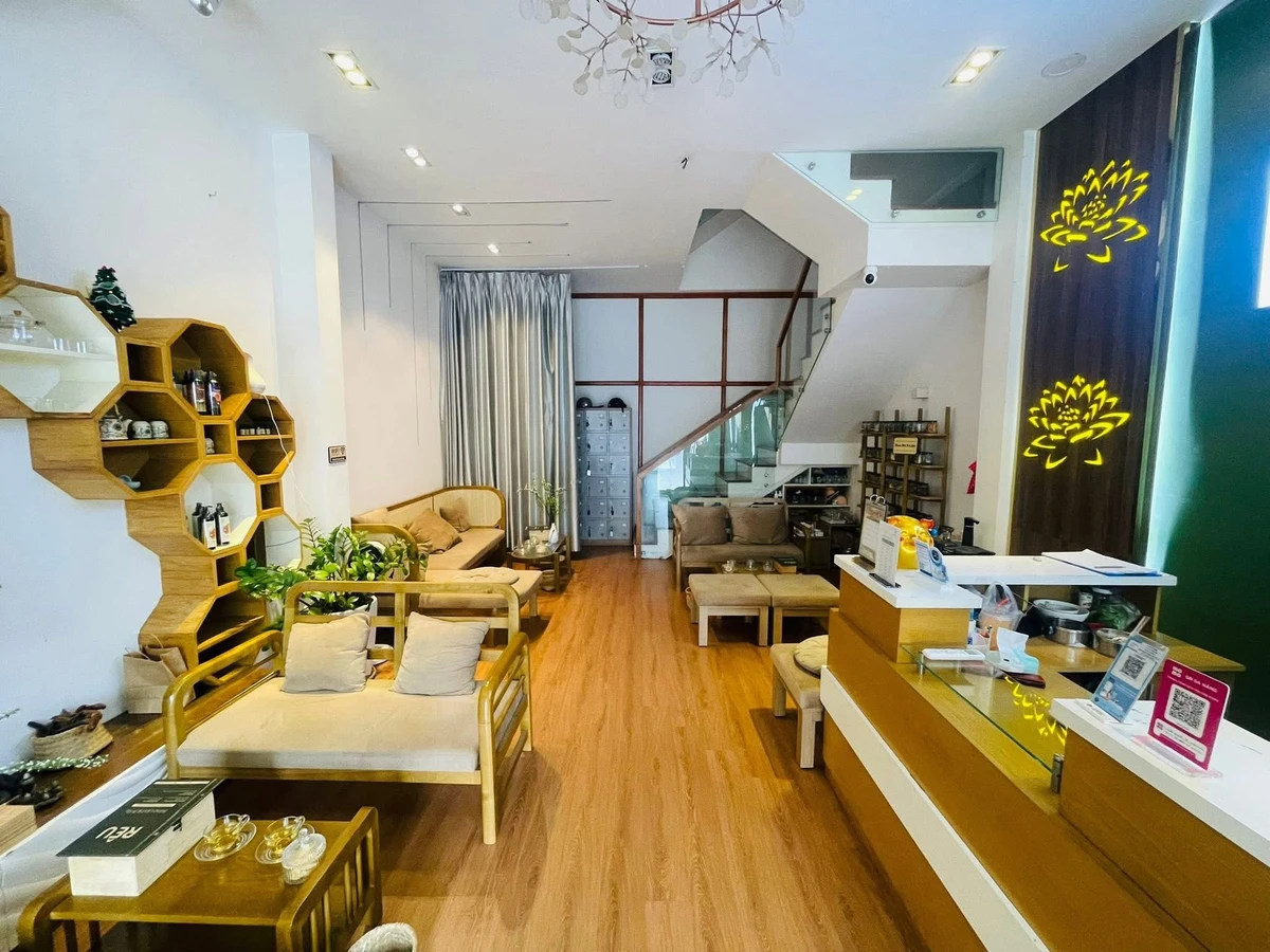 Bán shophouse Trần Thiện Chánh Q10, 200m², 24.5 tỷ - Ảnh thu nhỏ 3