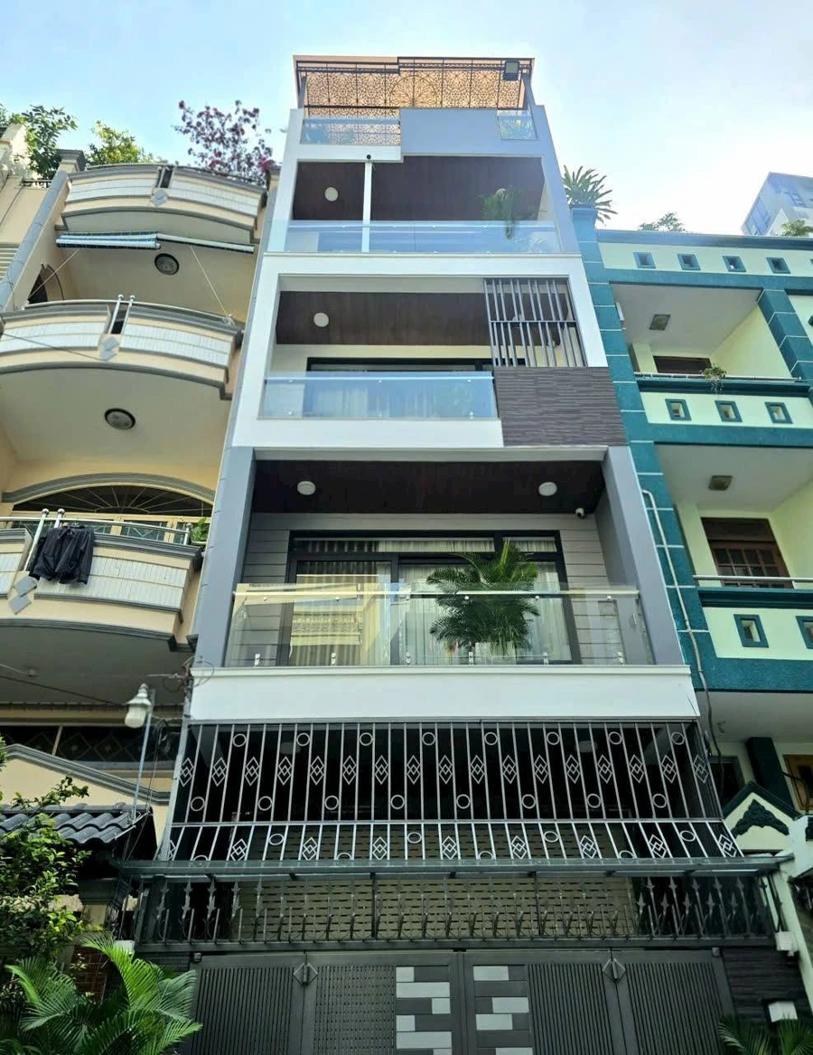 Bán nhà hẻm xe tải 7m, 6 tầng + hầm, 79.1m² Quận 10 - Ảnh 1