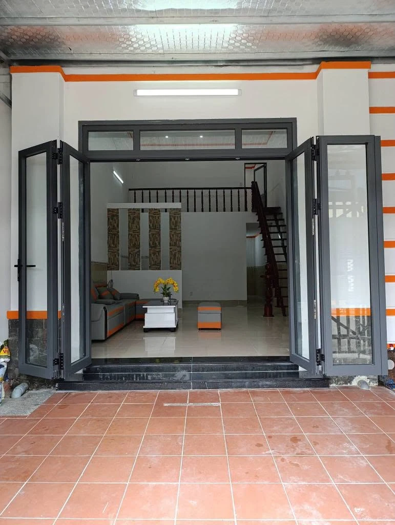 Bán nhà gác lửng 2PN Bến Cát 70m² giá 1.7 tỷ - Ảnh thu nhỏ 2