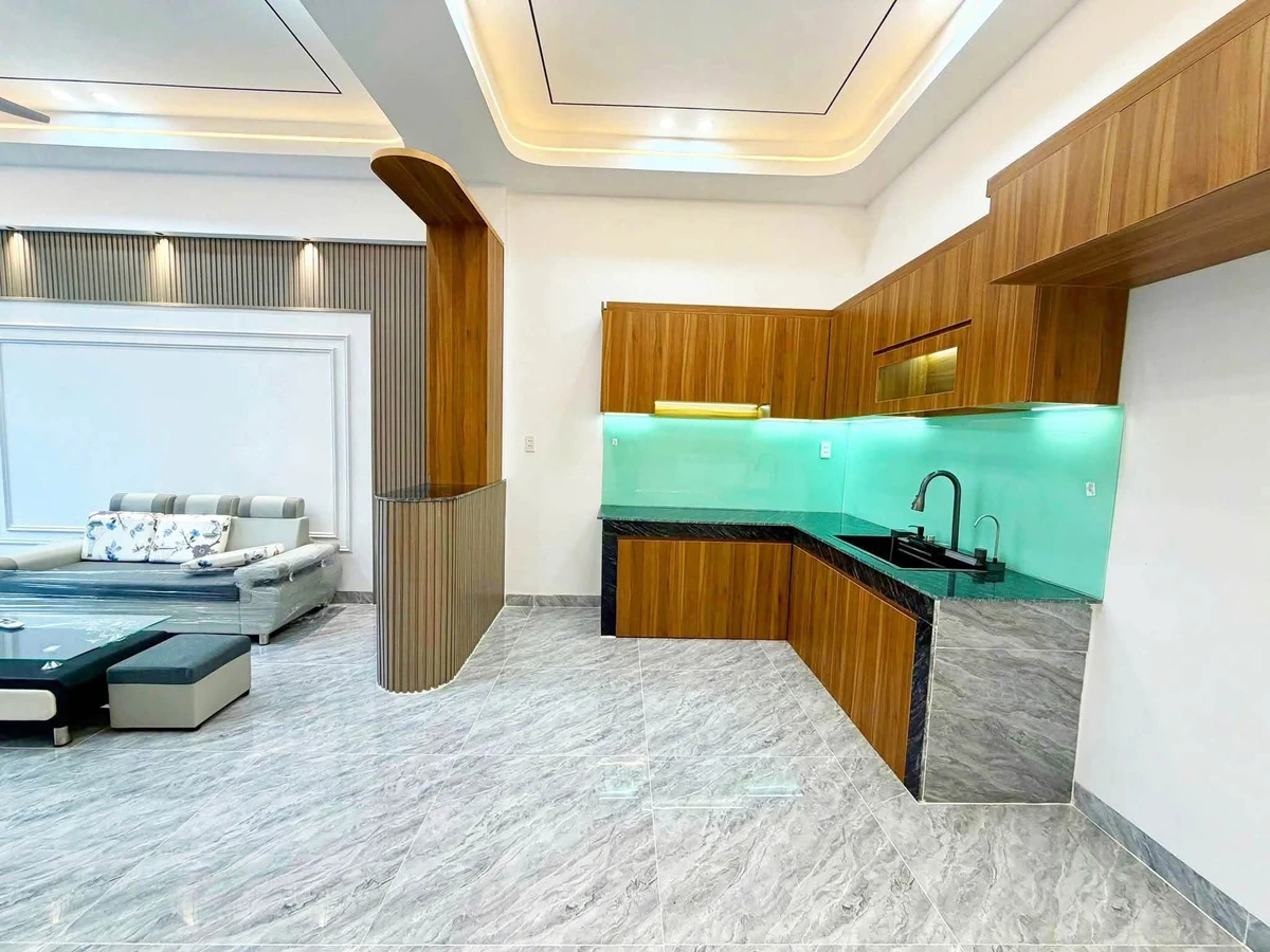 Bán nhà lầu 3PN 2WC gần Mỹ Hạnh, 79m², 2.1 tỷ - Ảnh thu nhỏ 4
