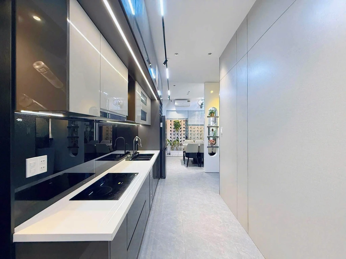 Bán nhà 3 tầng 56m² full nội thất Hải Châu Đà Nẵng - Ảnh thu nhỏ 5
