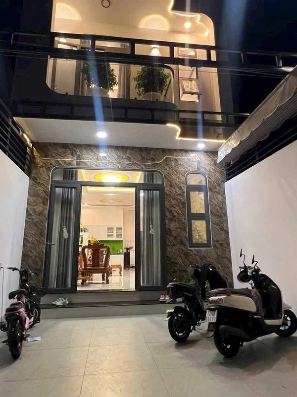 Bán nhà 1 trệt 1 lầu 87,5m2, 3PN, full nội thất, KTĐC Hòa Long, TP. Bà Rịa, giá 3,9 tỷ