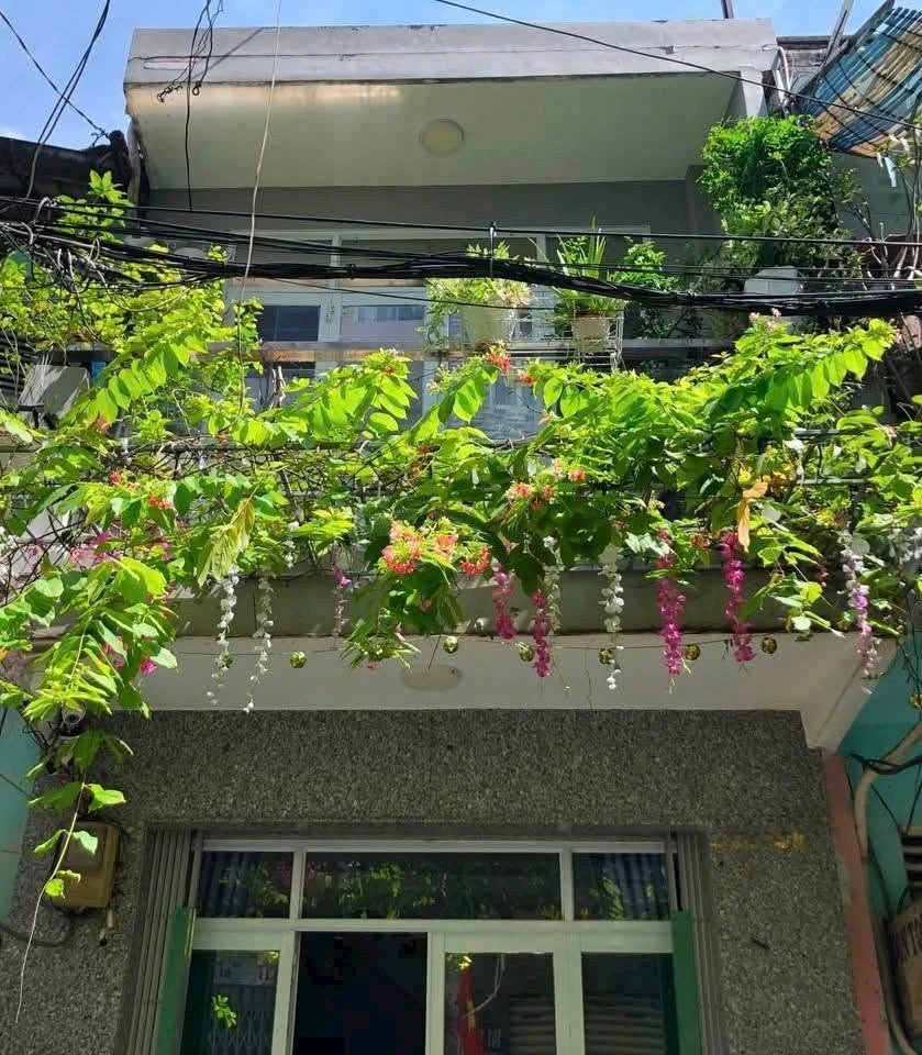 Bán nhà hẻm 1 Lý Nam Đế, Phường 7, Quận 11, 1 trệt 1 lầu 2PN giá 4,6 tỷ - Ảnh 1