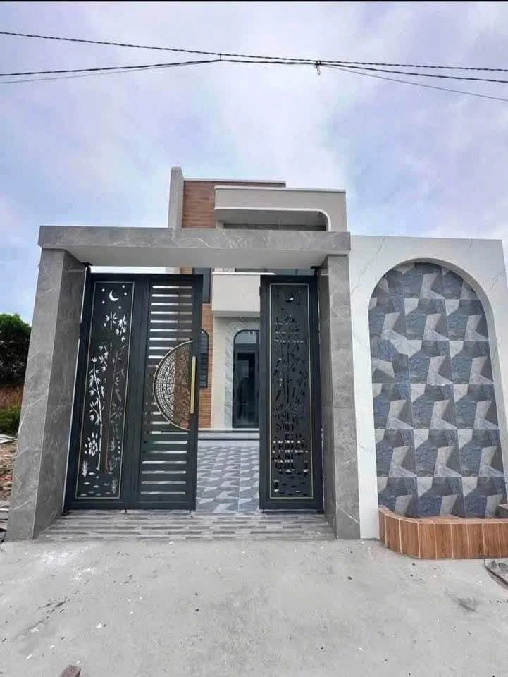 Bán nhà 3PN An Ngãi, Nhà Bè, 110m², 2 tỷ 3 - Ảnh 1