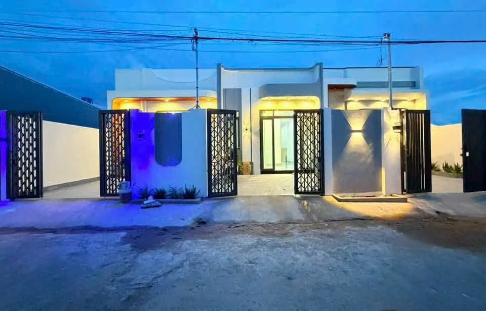 Bán nhà mặt tiền đường Nguyễn Huy Tưởng, Vĩnh Quang, Rạch Giá, 5x19m, giá 1,65 tỷ - Ảnh 1