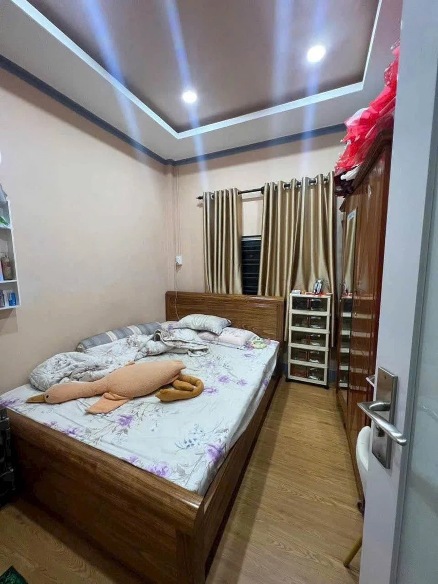 Nhà 1 trệt 1 lầu 93,5m² 3PN 3WC Phan Thiết giá 2,3 tỷ - Ảnh thu nhỏ 4