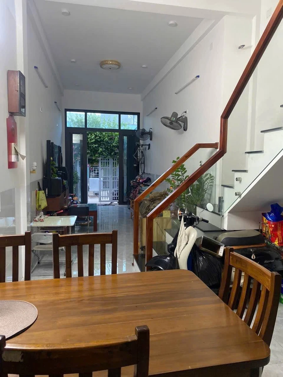 Bán nhà hẻm Tây Sơn, Quy Nhơn, 43m2, 2PN, 3 tỷ 100 triệu - Ảnh thu nhỏ 3