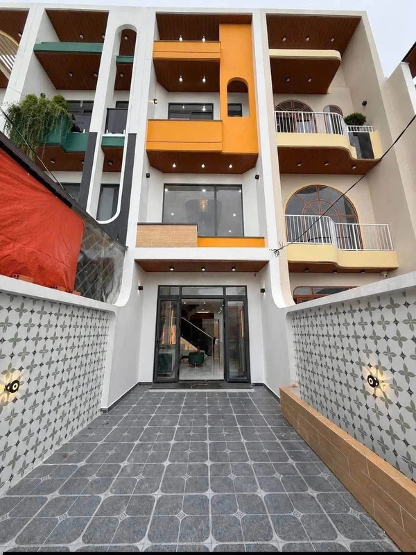 Nhà mái Thái 2 mặt tiền 285m² Tây Ninh, 2 PN, 2 WC rigel
