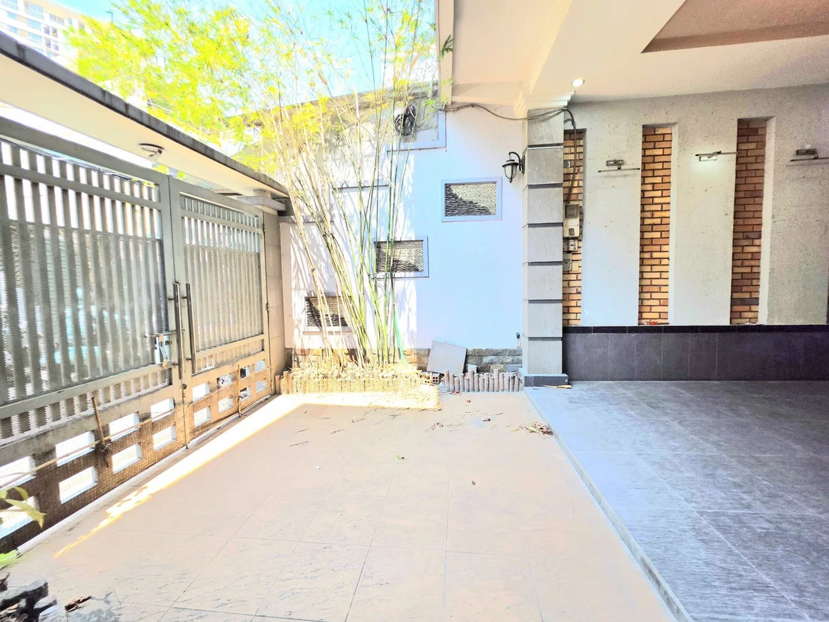 Bán nhà 133m2 nở hậu Tân Bình sát sân bay Tân Sơn Nhất - Ảnh thu nhỏ 3