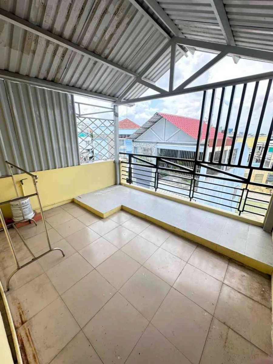 Bán nhà hẻm 4 tầng 5PN 42m² Hồng Bàng, P. Minh Phụng, Quận 11 – 5 tỷ - Ảnh thu nhỏ 4