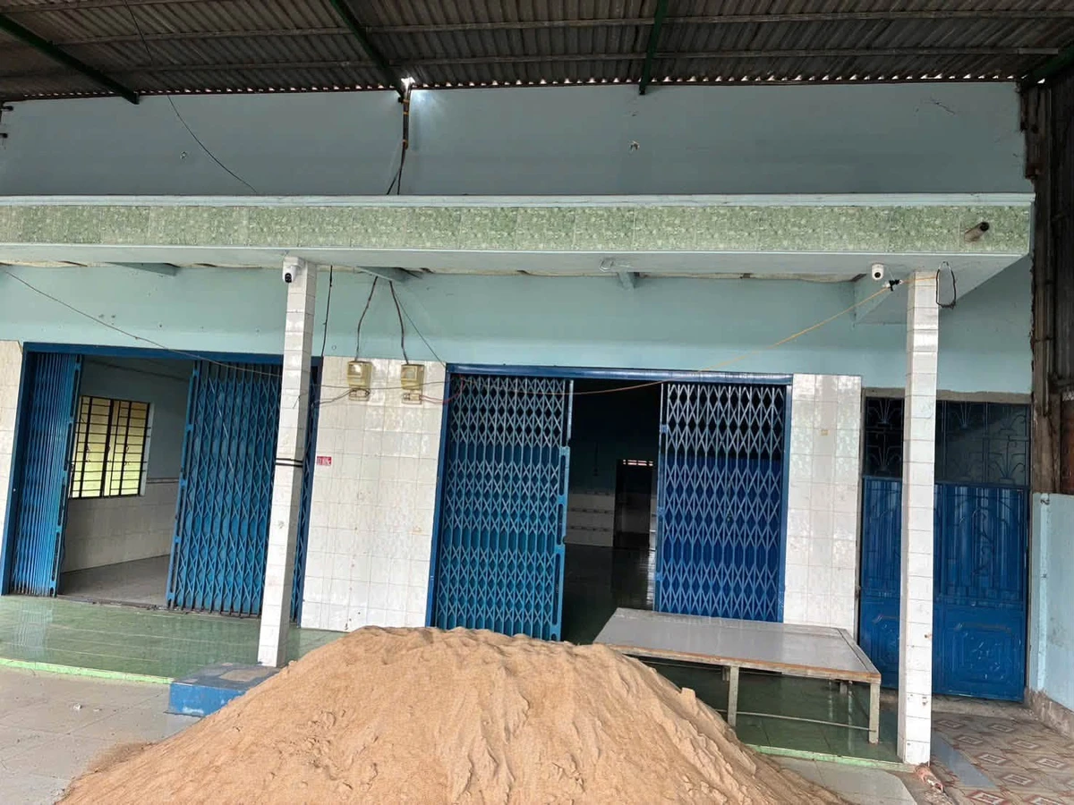 Bán 2 nhà liền kề mặt tiền QL53 Long Hồ Vĩnh Long 292m2 - Ảnh thu nhỏ 4